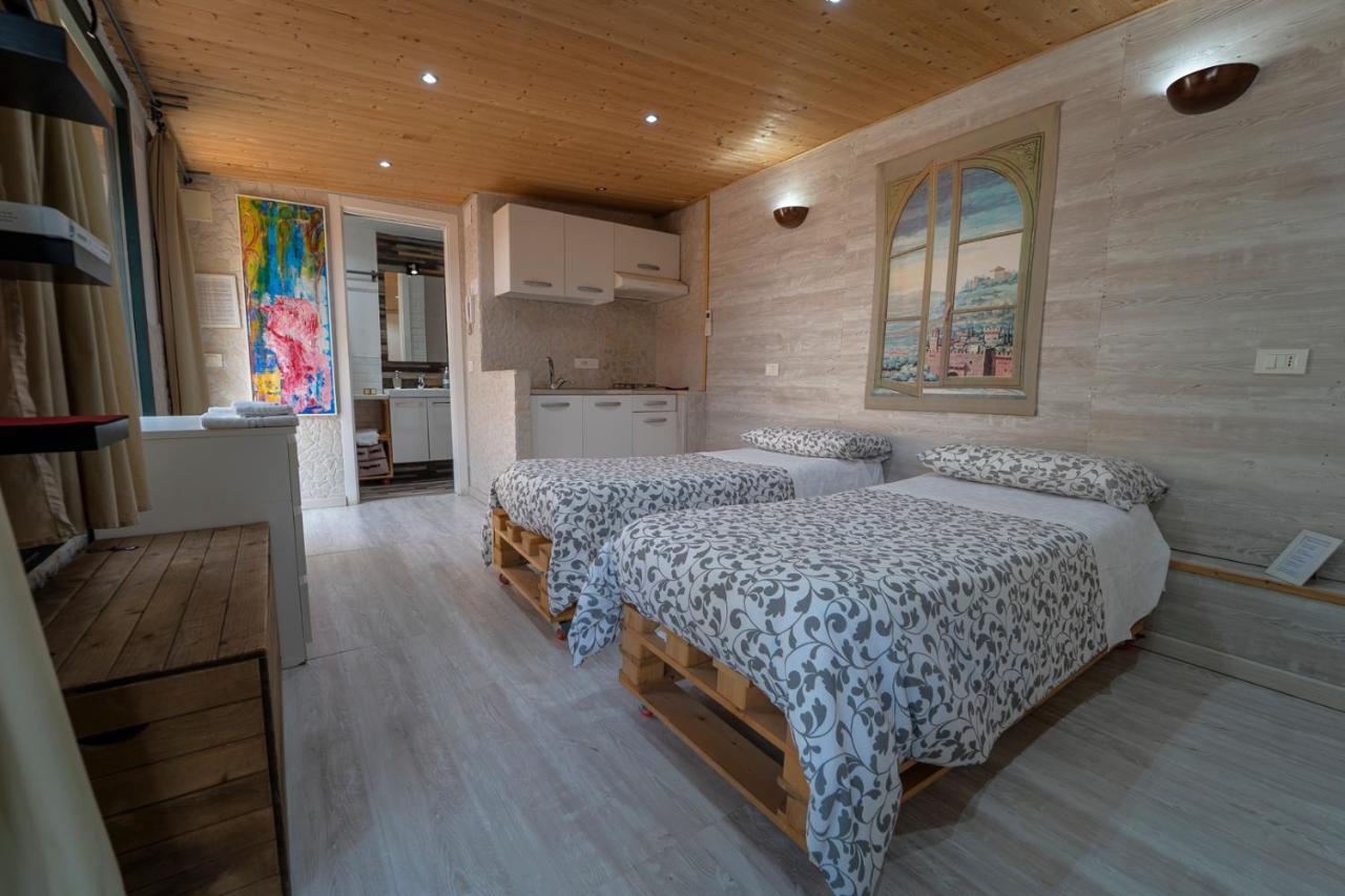 Bed and Breakfast Domus Vesuvia Torre Annunziata Esterno foto