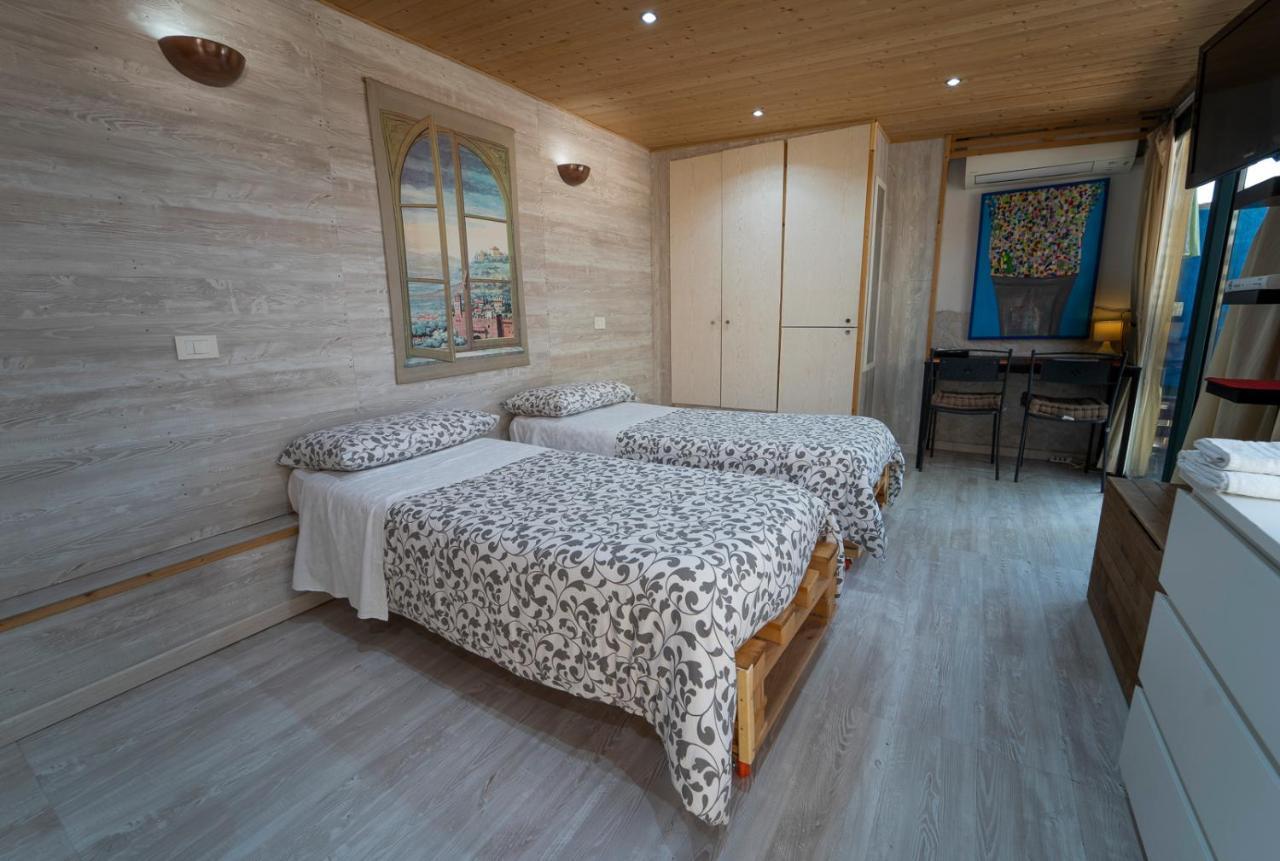 Bed and Breakfast Domus Vesuvia Torre Annunziata Esterno foto