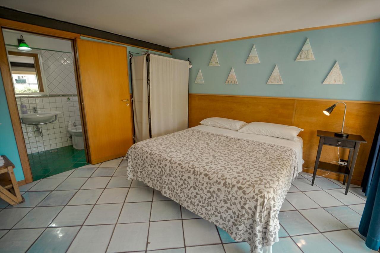 Bed and Breakfast Domus Vesuvia Torre Annunziata Esterno foto