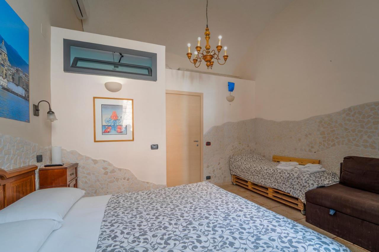 Bed and Breakfast Domus Vesuvia Torre Annunziata Esterno foto